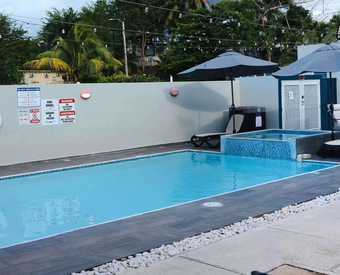 Private 7 Villa Complex With 16 Bedroom Pool & Jacuzzi Dorado 0*,  Puerto Rico